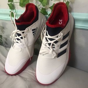 Brand new USA Adidas volleyball shoes US10